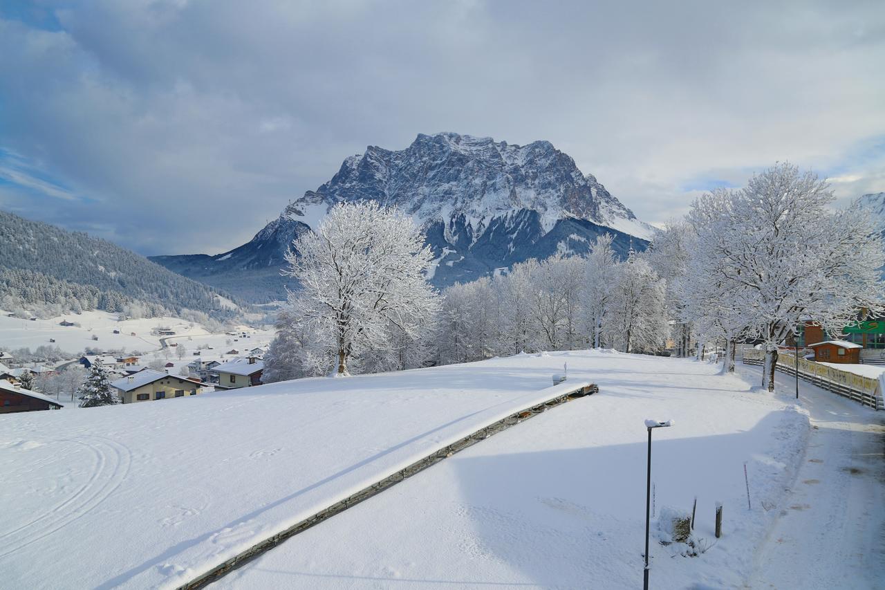Haus Am Schihang Lermoos Kültér fotó